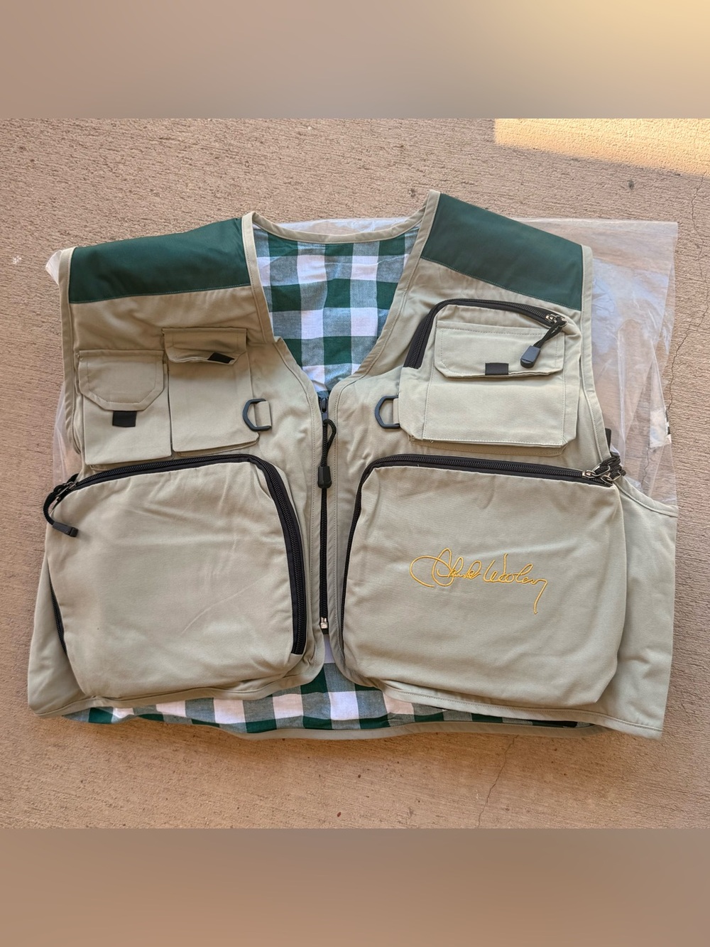 Chuck Woolery Signature Series Moto Vest New One Size Tackle